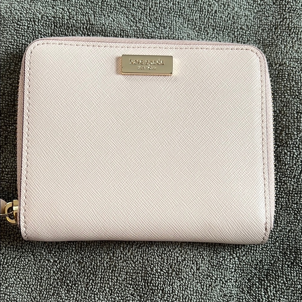 Kate Spade New York Light Pink Saffiano Leather Zip Wallet